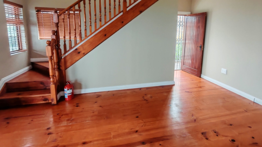 3 Bedroom Property for Sale in Herolds Bay Western Cape